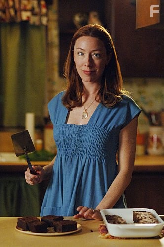 Molly Parker in Город свингеров (2008)