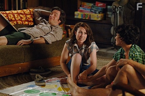 Jack Davenport and Miriam Shor in Город свингеров (2008)