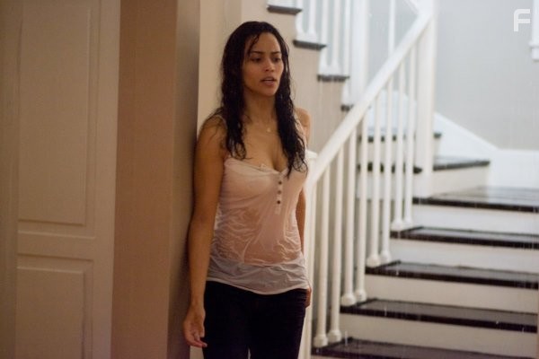 Paula Patton in Зеркала (2008)