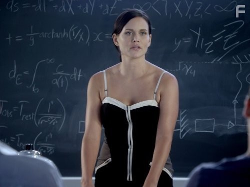 Femme Fatales (2011)