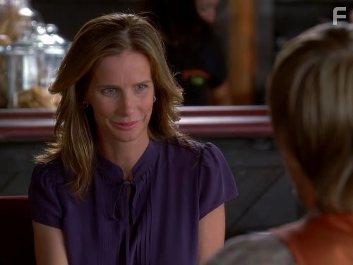 Rachel Griffiths in Братья и сестры (2006)