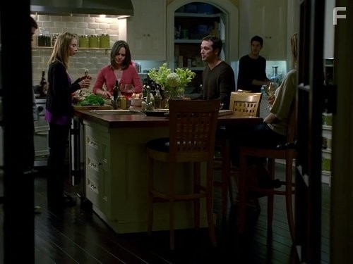 Sally Field, Calista Flockhart, Matthew Rhys, and Dave Annable in Братья и сестры (2006)