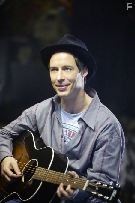 Tom Cavanagh in Love Monkey (2006)