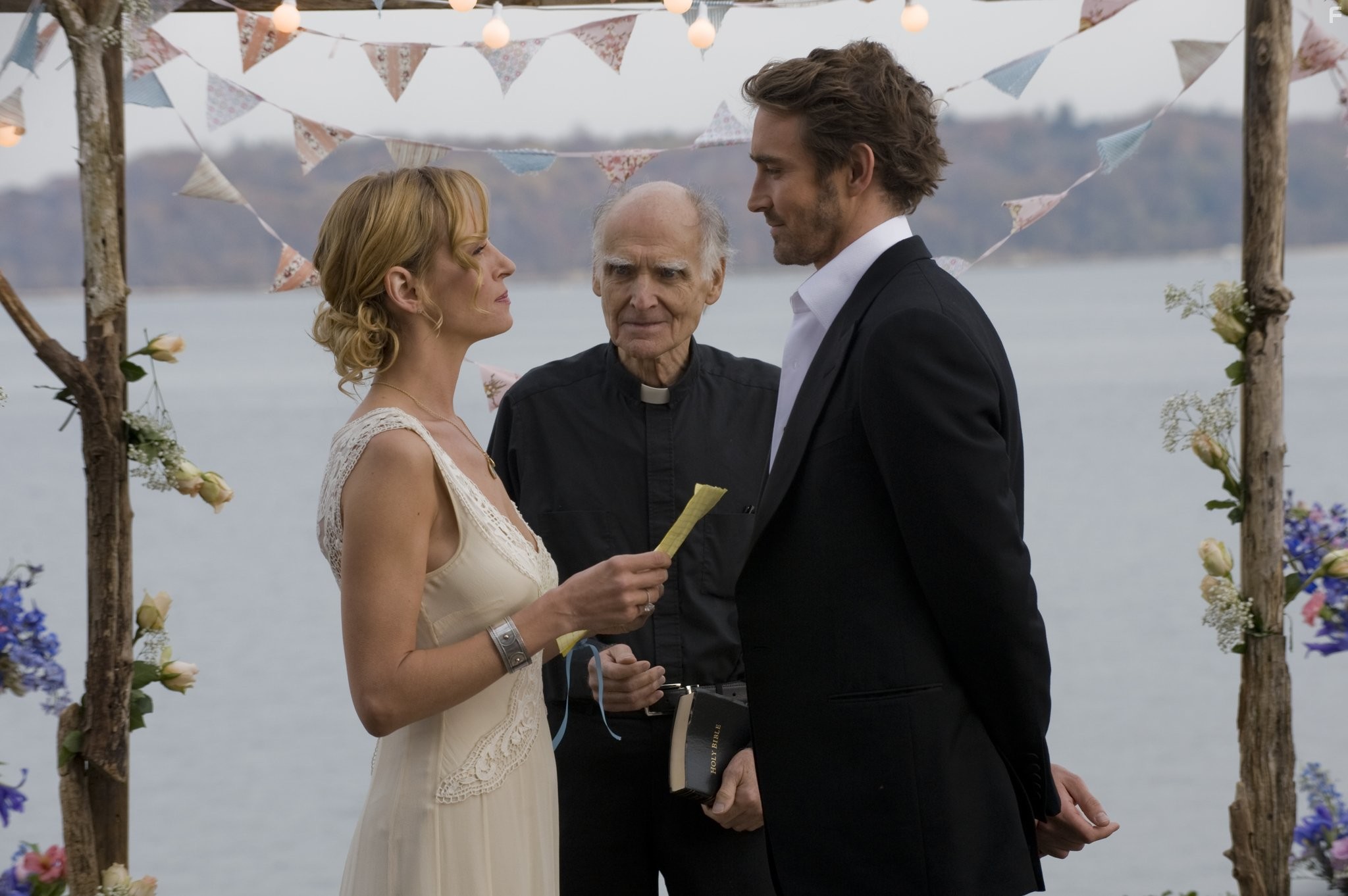 Uma Thurman and Lee Pace in Свадьба (2010)