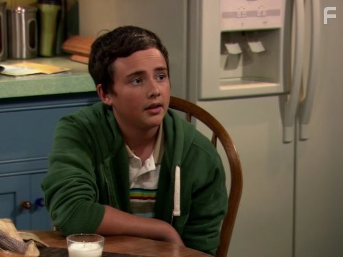 Ryan Malgarini in Холостяк Гари (2008)