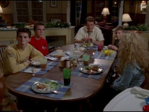 Frankie Muniz, Justin Berfield, Bryan Cranston, Hayden Panettiere, and Erik Per Sullivan in Малкольм в центре внимания (2000)