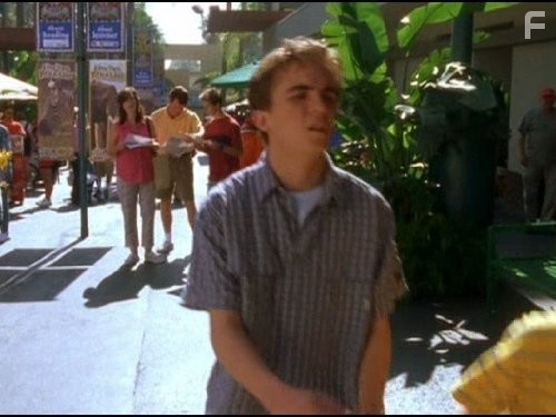 Frankie Muniz, Justin Berfield, Bryan Cranston, and Jane Kaczmarek in Малкольм в центре внимания (2000)