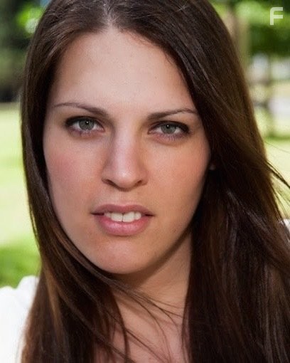 Deanna Ortuso in Дочери Маклеода (2001)