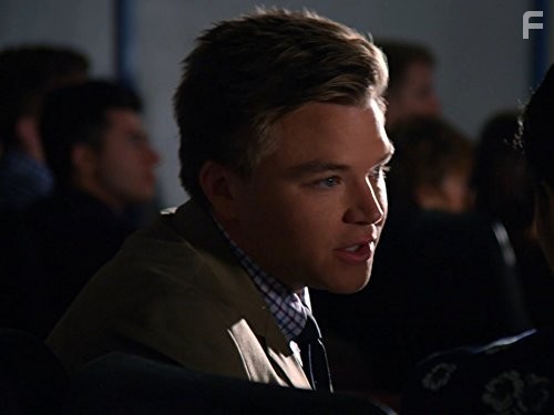 Brett Davern in Неуклюжая (2011)
