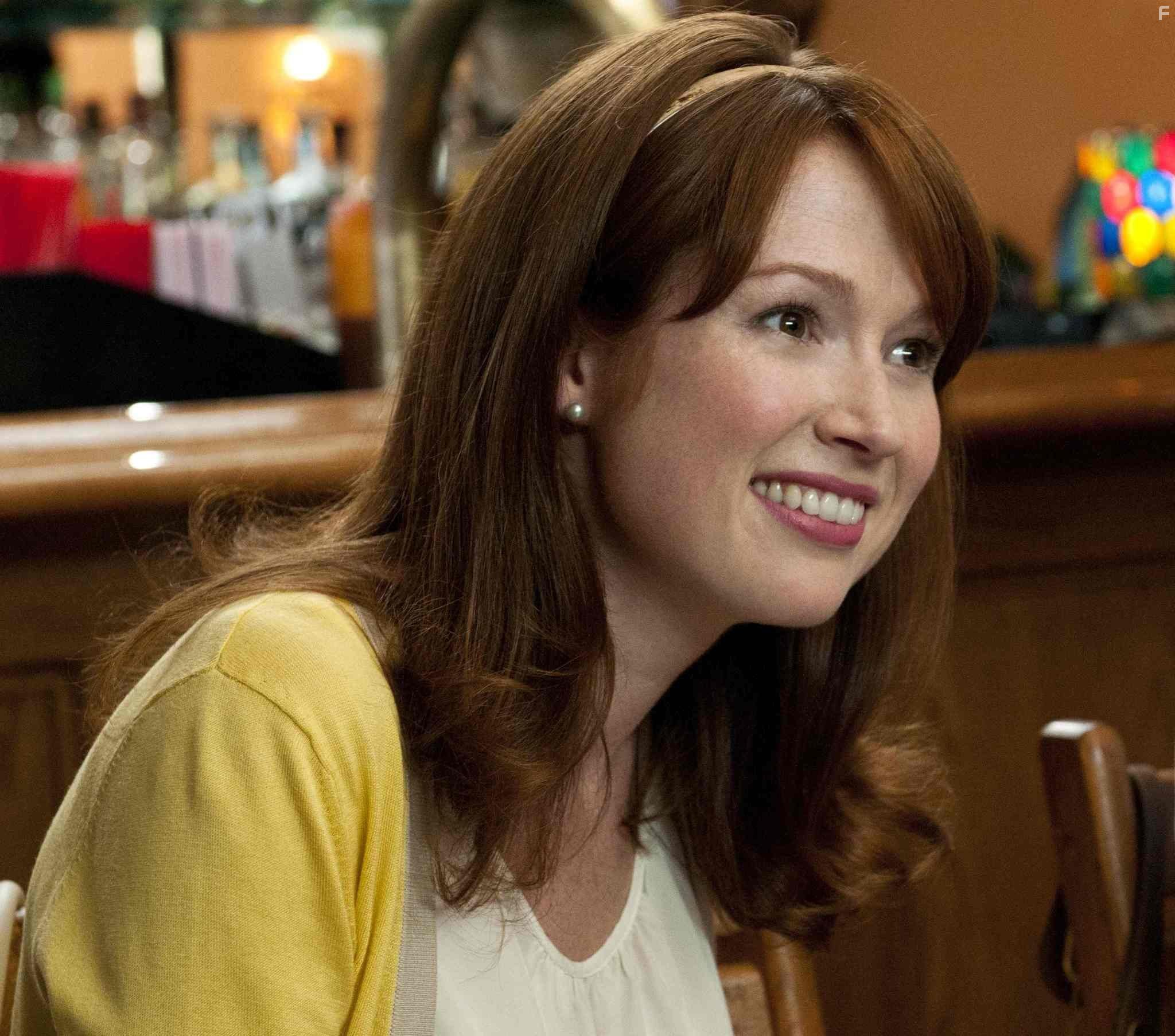 Ellie Kemper in Девичник в Вегасе (2011)