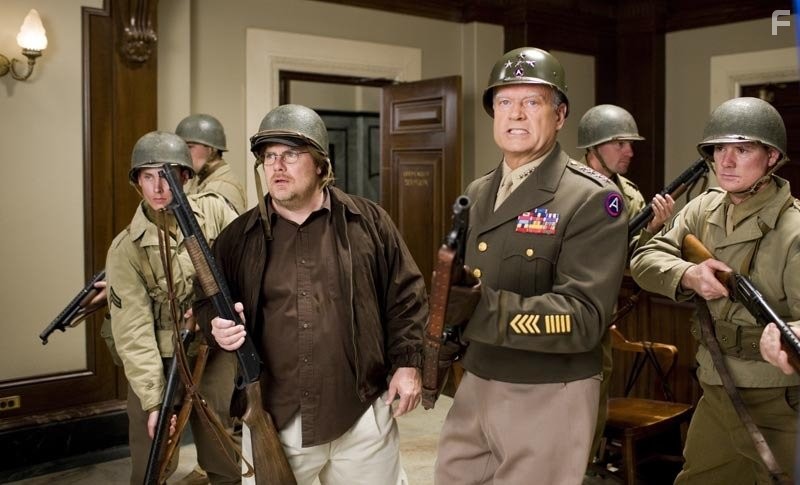 Kelsey Grammer, Kevin P. Farley, and Ryan McBay in Американский выскочка (2008)