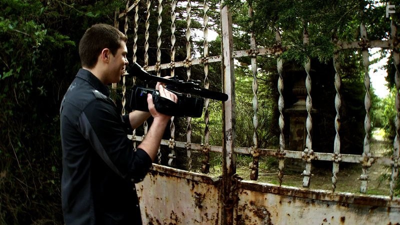 Cristian Valencia in Зверское (2010)