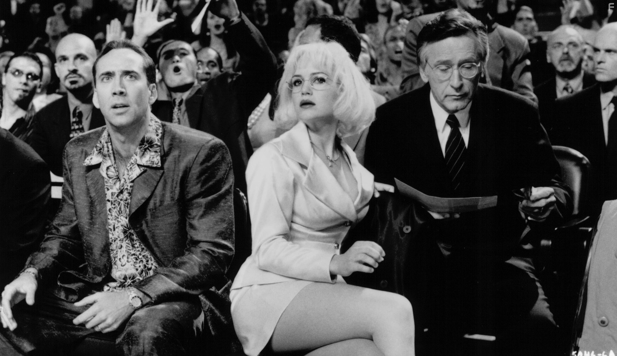 Nicolas Cage, Carla Gugino, and Joel Fabiani in Глаза змеи (1998)