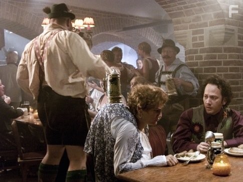 Rob Schneider and Dana Goodman in Мужчина по вызову 2 (2005)