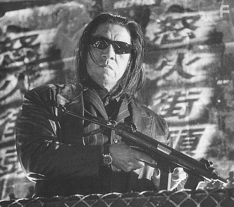 Danny Trejo in Убийцы на замену (1998)