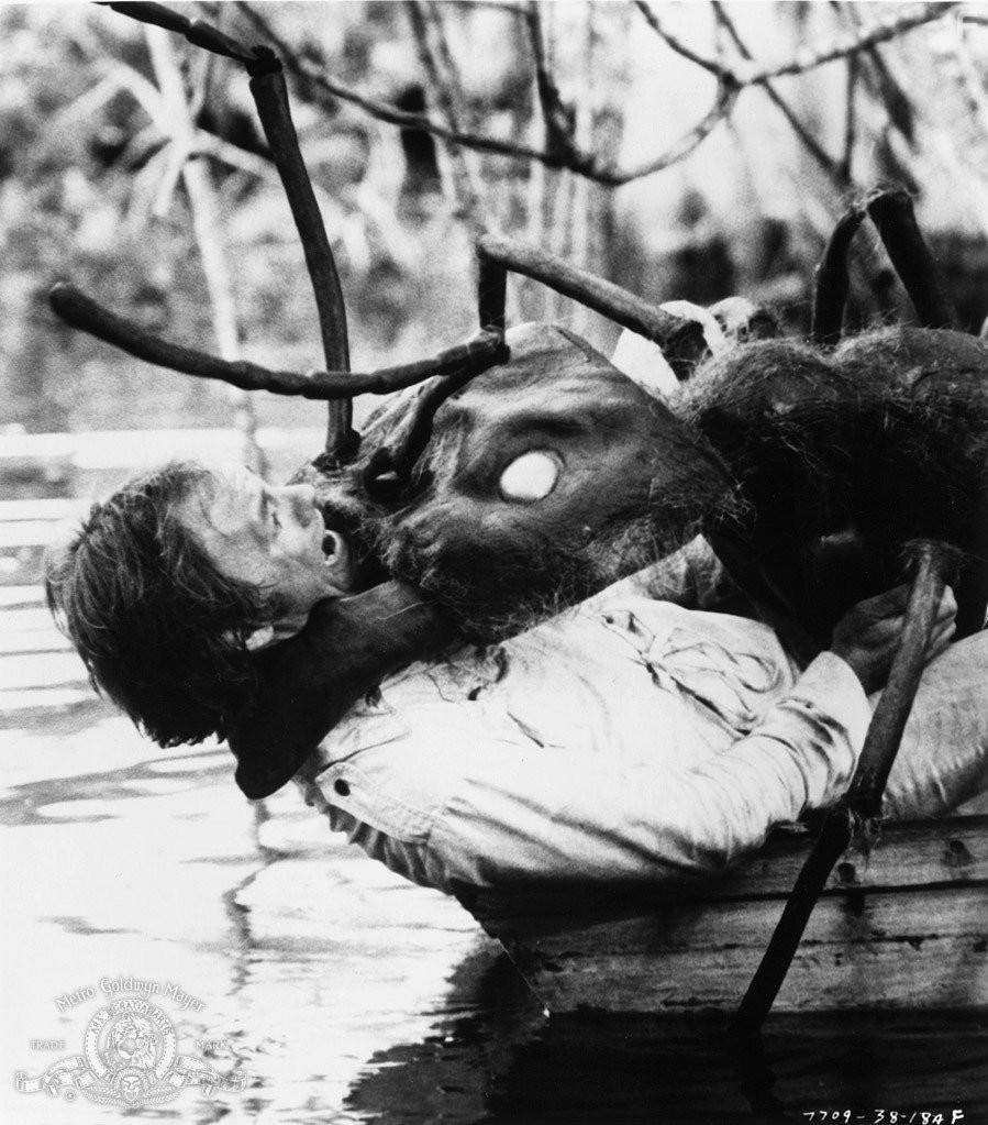 Robert Pine in Империя муравьев (1977)