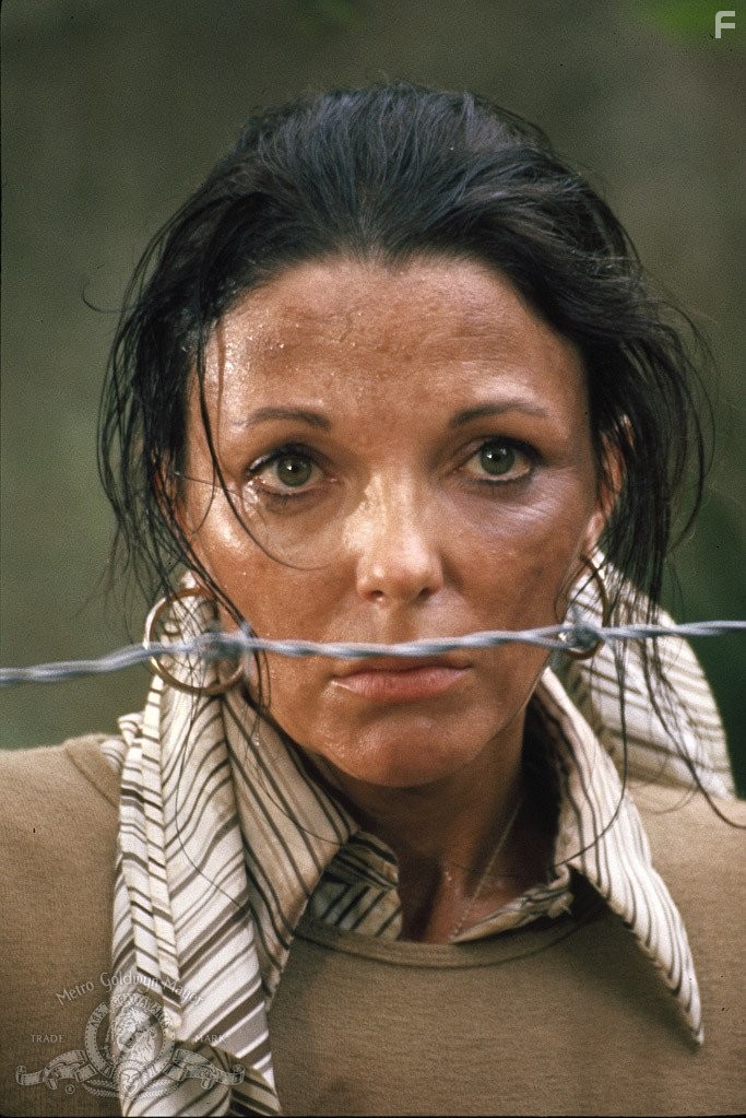 Joan Collins in Империя муравьев (1977)