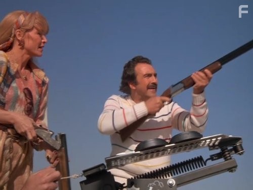 Joanna Pettet in Рыцарь дорог (1982)