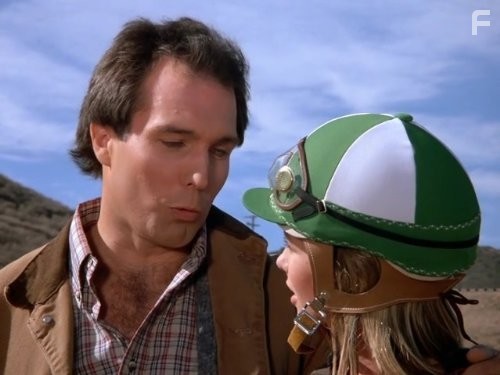 Toni Hudson and Patrick St. Esprit in Рыцарь дорог (1982)