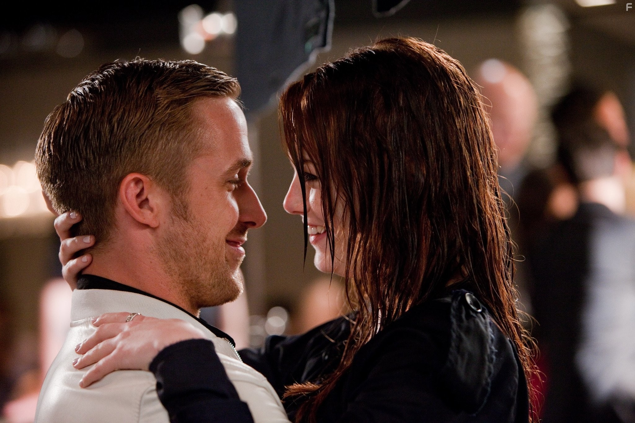 Ryan Gosling and Emma Stone in Эта дурацкая любовь (2011)