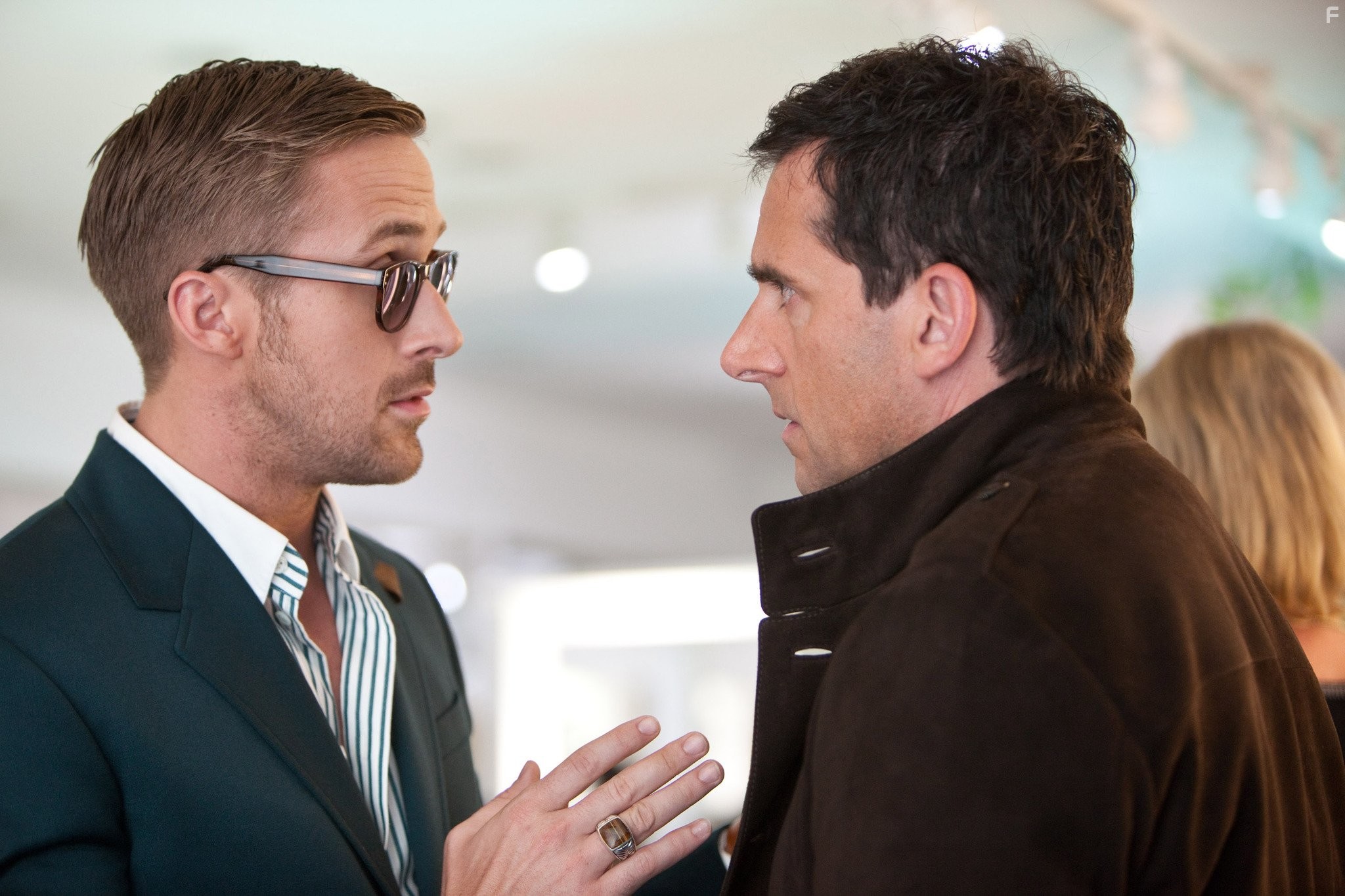 Steve Carell and Ryan Gosling in Эта дурацкая любовь (2011)