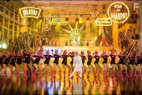 Lucas Grabeel in Классный мюзикл: Выпускной (2008)