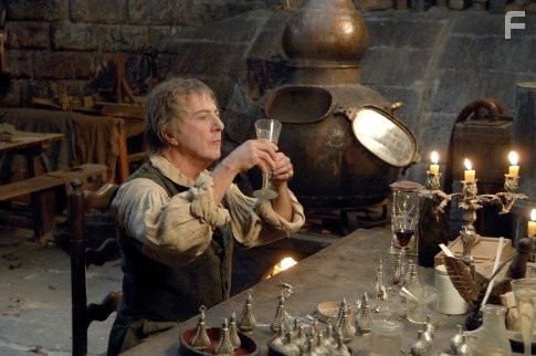 Dustin Hoffman in Парфюмер: История одного убийцы (2006)