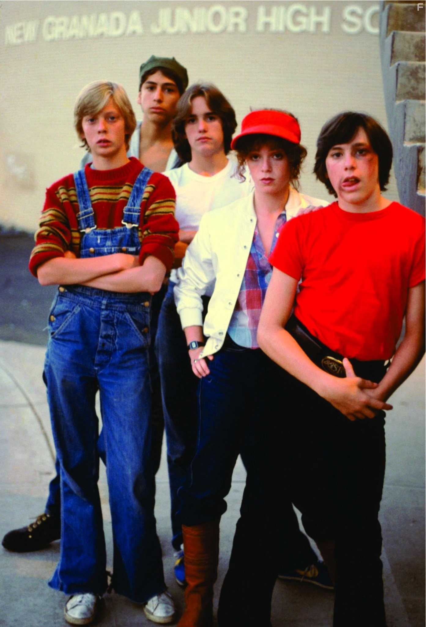 Matt Dillon, Vincent Spano, Pamela Ludwig, and Tiger Thompson in Через край (1979)