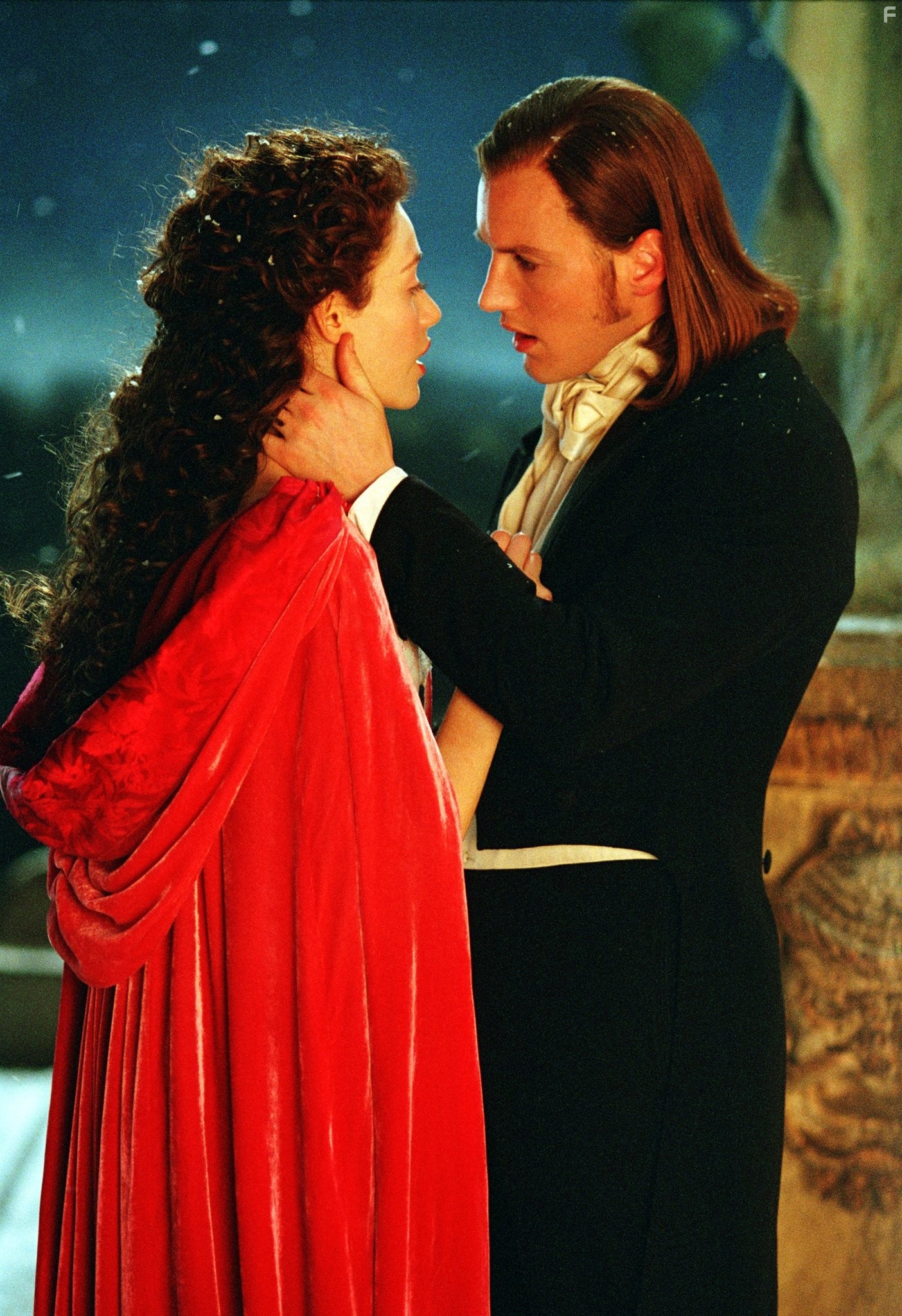 Emmy Rossum and Patrick Wilson in Призрак оперы (2004)