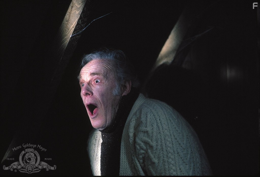 Jan Rubes in Смерть зимой (1987)