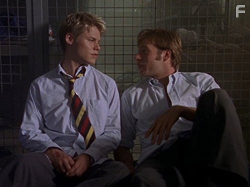 Randy Harrison in Близкие друзья (2000)