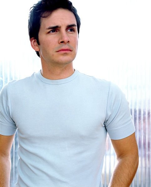 Hal Sparks in Близкие друзья (2000)
