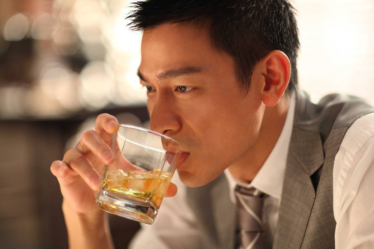 Andy Lau in Чeго хотят женщины (2011)
