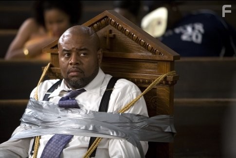 Chi McBride in Первое воскресенье (2008)