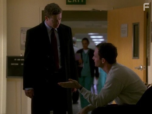 Simon Baker in Защитник (2001)