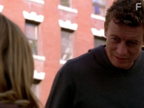 Simon Baker in Защитник (2001)