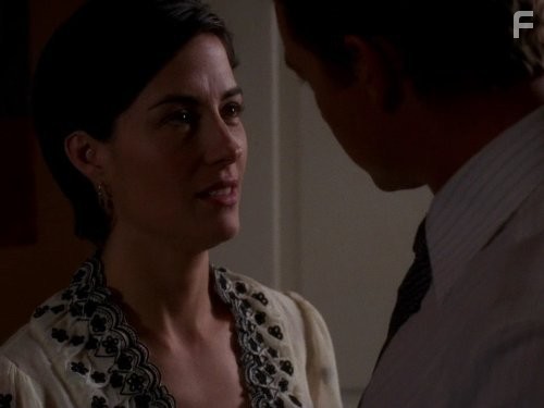 Wendy Moniz in Защитник (2001)