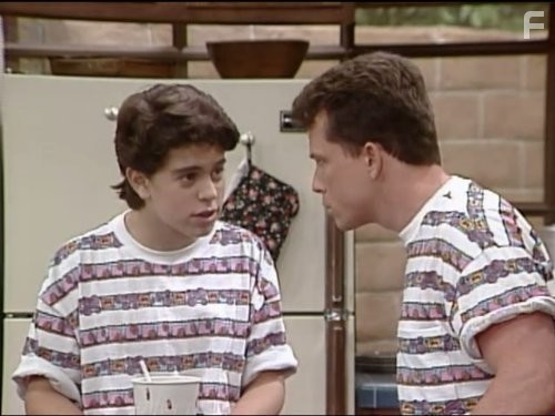 Willie Aames and Alexander Polinsky in Чарльз в ответе (1984)