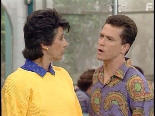 Willie Aames and Ellen Travolta in Чарльз в ответе (1984)