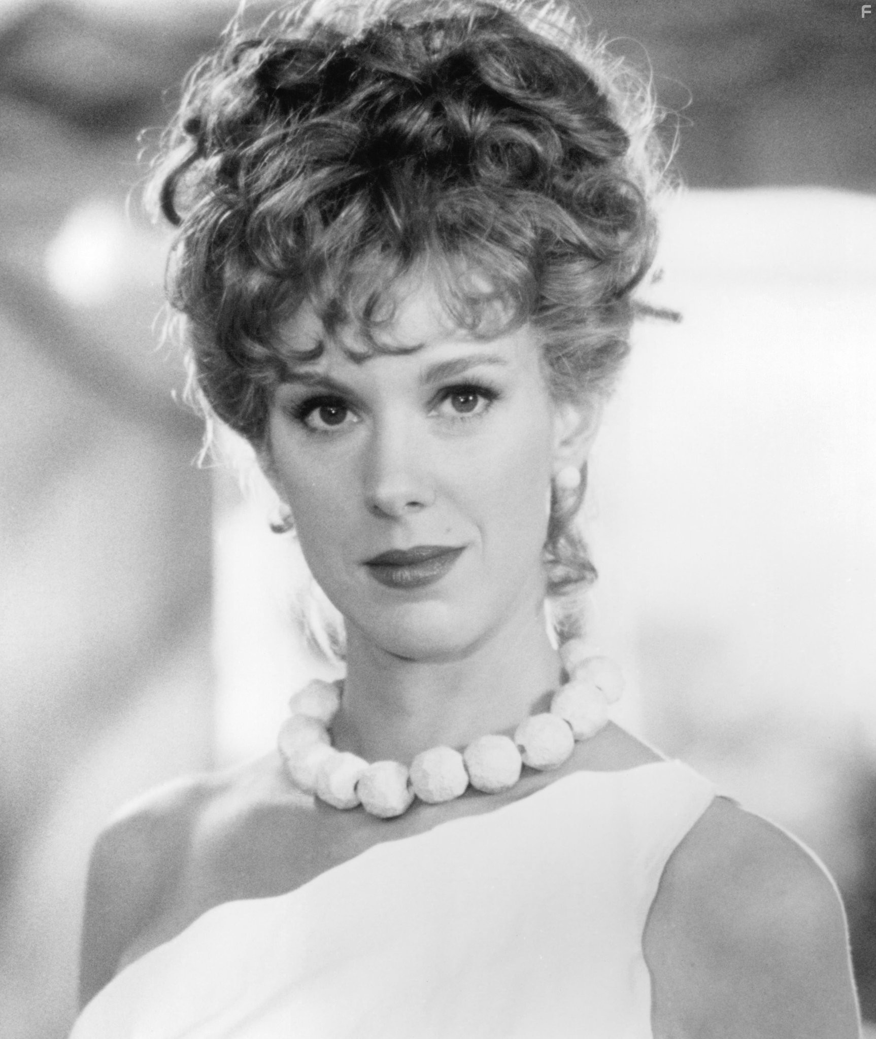 Elizabeth Perkins in Флинтстоуны (1994)