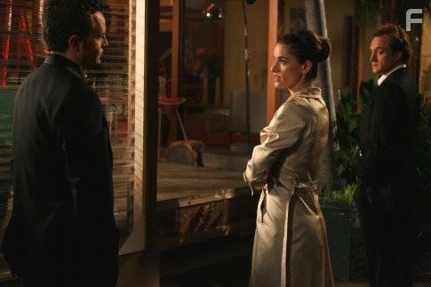 Amanda Peet, Matthew Perry, and Bradley Whitford in Студия 60 на Сансет Стрип (2006)