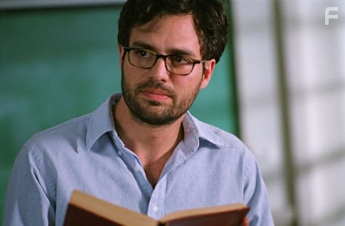 Mark Ruffalo in Мы здесь больше не живем (2004)