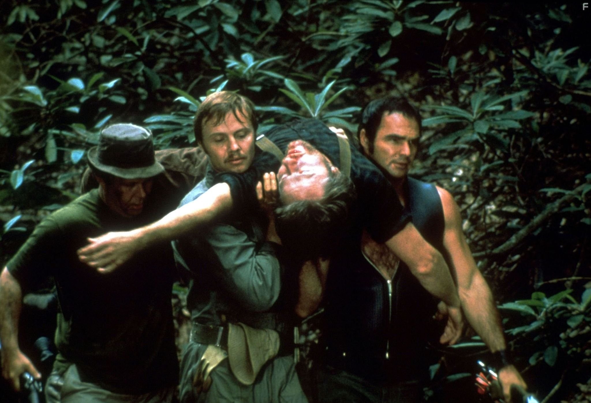 Burt Reynolds, Jon Voight, Ned Beatty, and Bill McKinney in Избавление (1972)