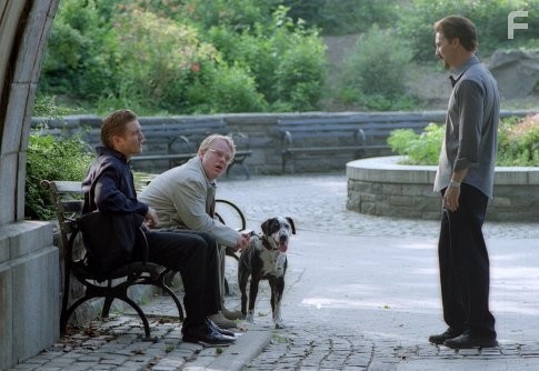 Philip Seymour Hoffman, Edward Norton, and Barry Pepper in 25-Й час (2002)