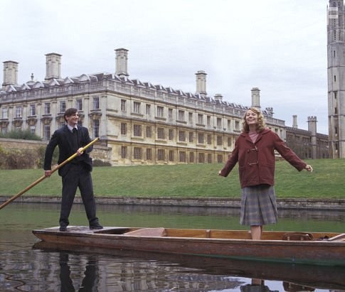 Gwyneth Paltrow and Daniel Craig in Сильвия (2003)