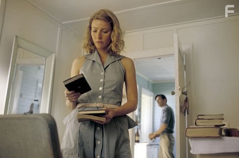 Gwyneth Paltrow and Daniel Craig in Сильвия (2003)