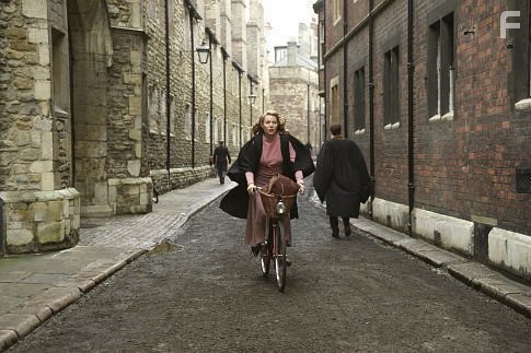 Gwyneth Paltrow in Сильвия (2003)