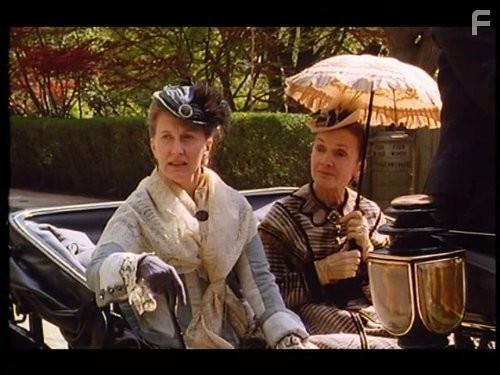 E. Katherine Kerr in Красотки (1995)