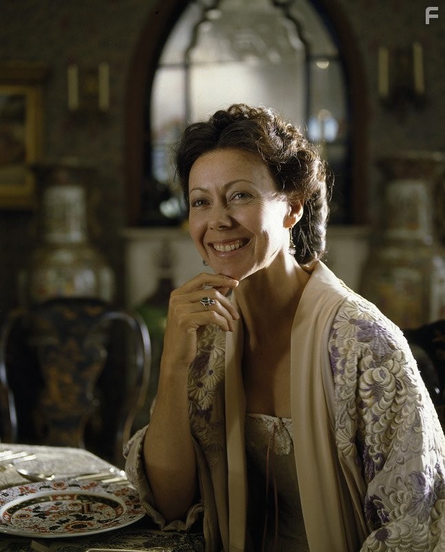 Jenny Agutter in Красотки (1995)