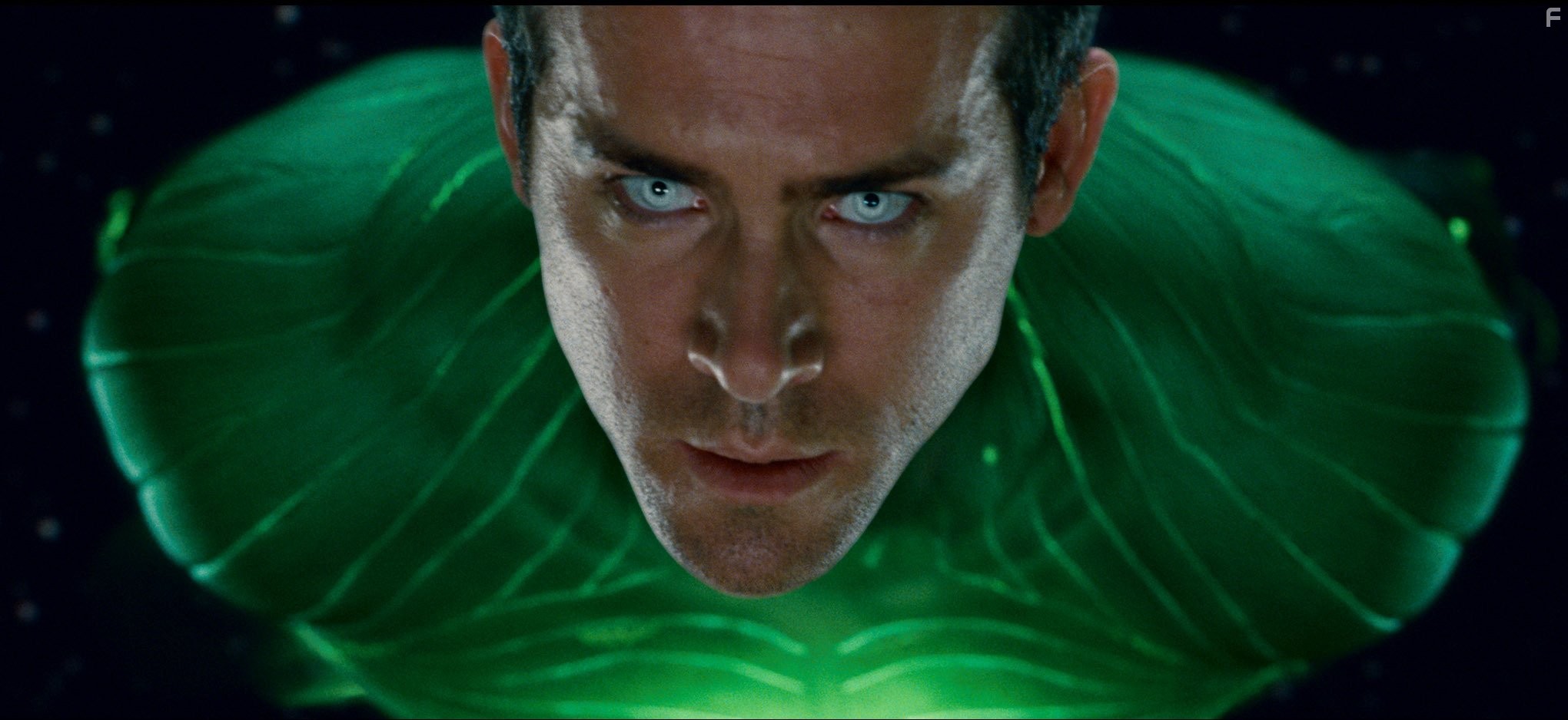 Ryan Reynolds in Зелёный фонарь (2011)